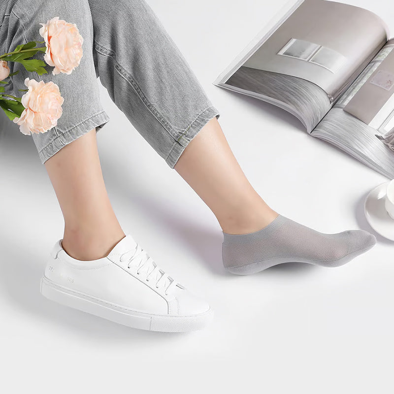 Ultra-thin lining non-slip invisible socks
