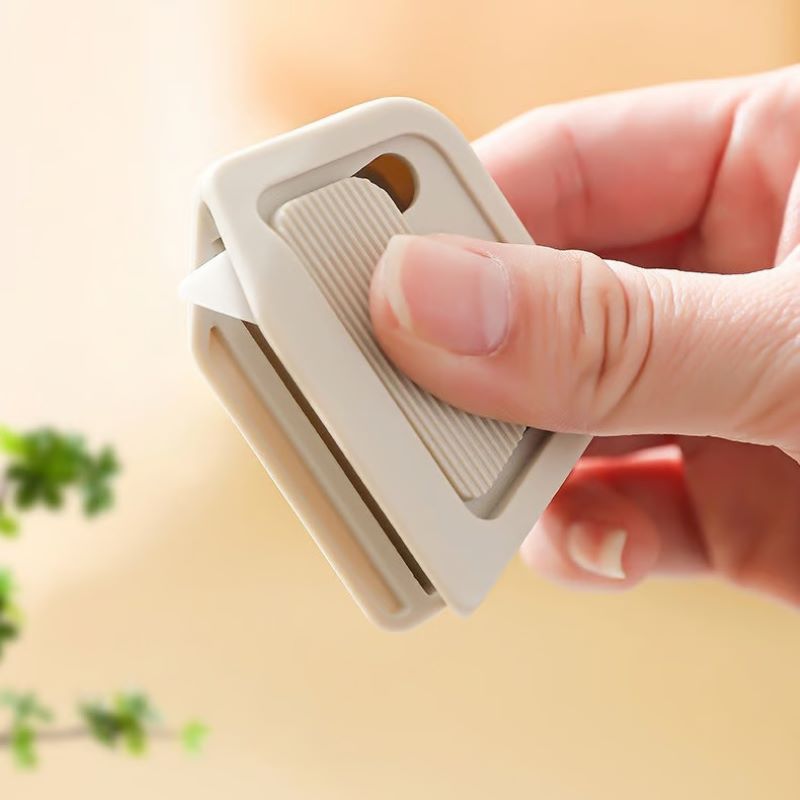 Mini Ceramic Paper Cutter