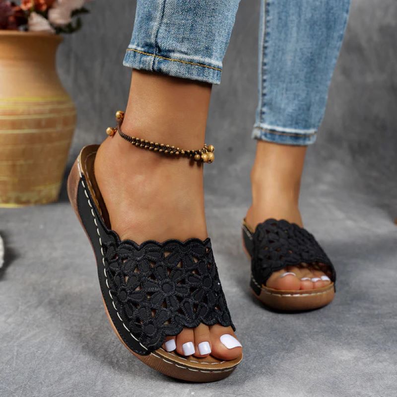 Fashion low heel ladies slippers