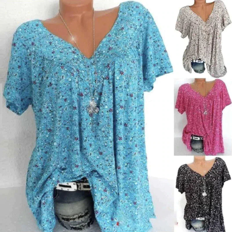 Loose-fitting, relaxed V-neck T-shirt with short sleeves