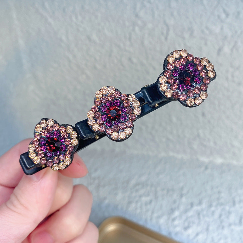 Hair clip with three flowers