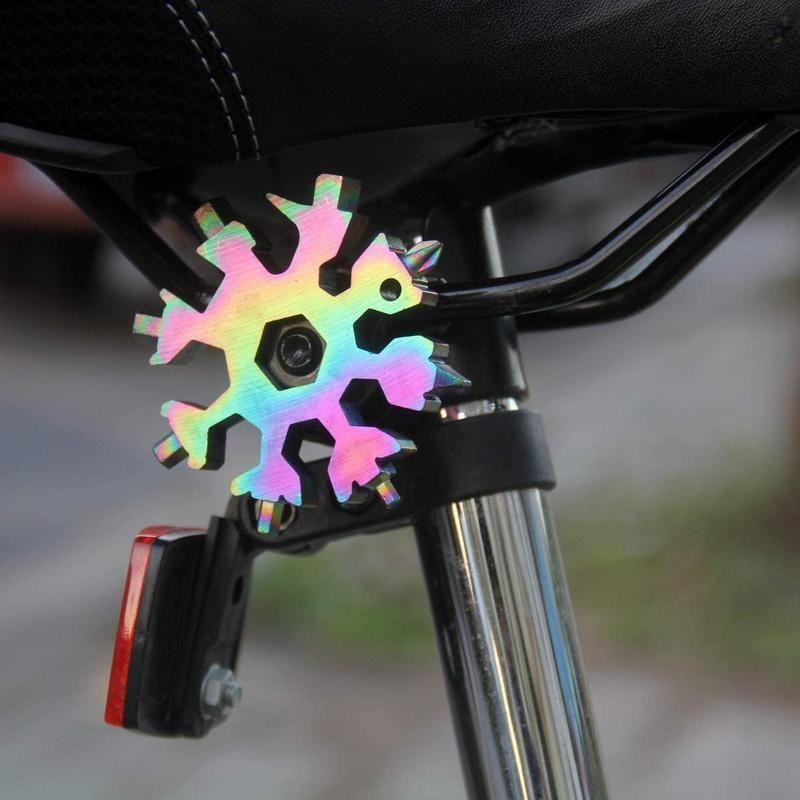 18-in-1 Snowflake Multi-tool