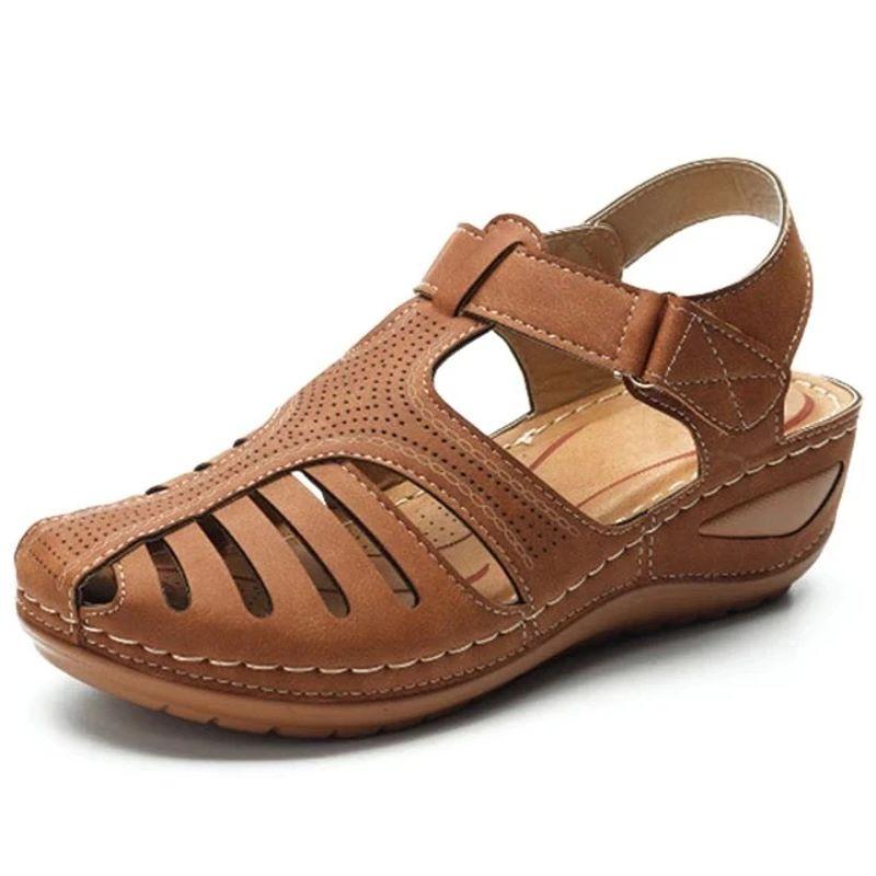 Summer leather sandals