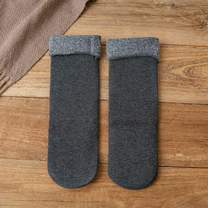 Super warm fluffy snow socks (3 pairs)