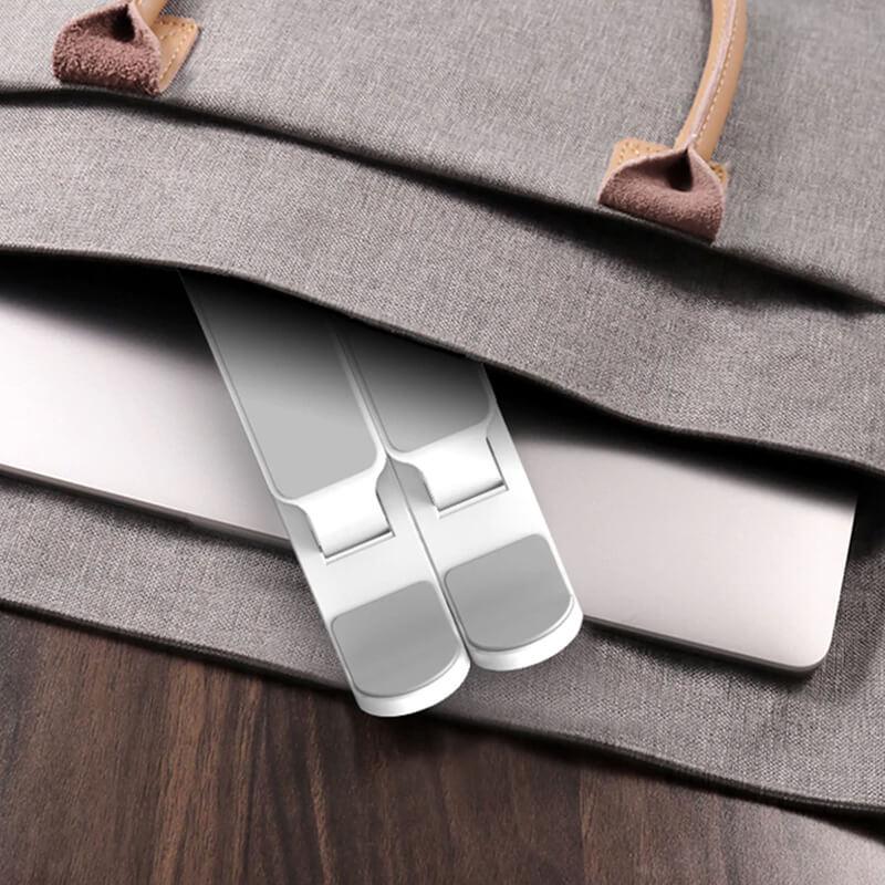 Adjustable laptop stand