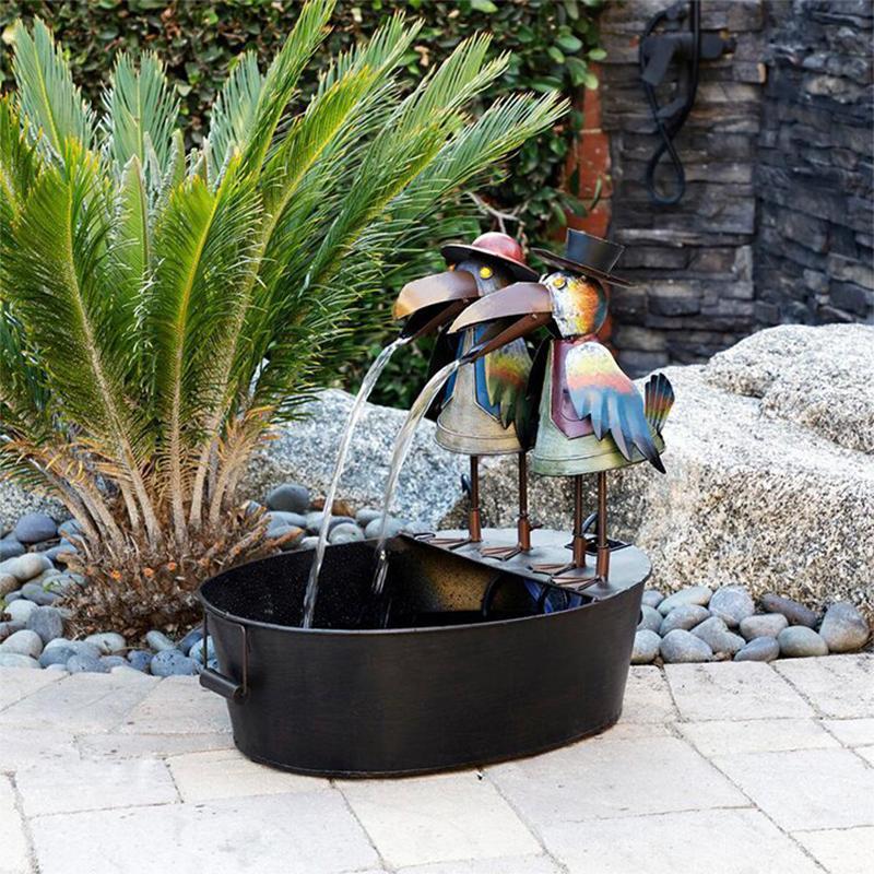 Fountain Court Art decoration