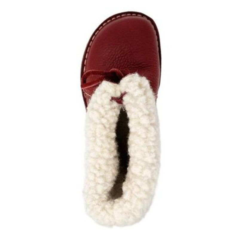 Boots with waterproof fleece lining