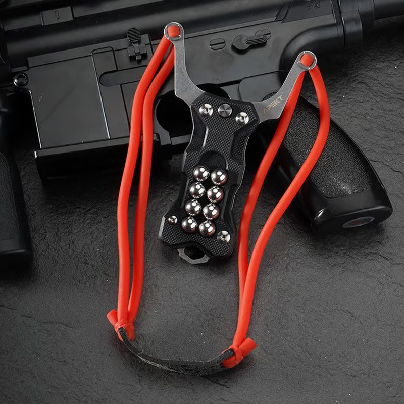 🔥Multi-function slingshot EDC tool