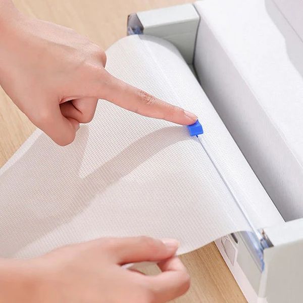 Disposable cutting board paper