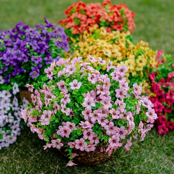 Artificial flowers for outdoors