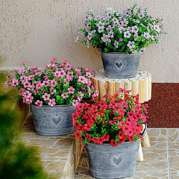 Artificial flowers for outdoors