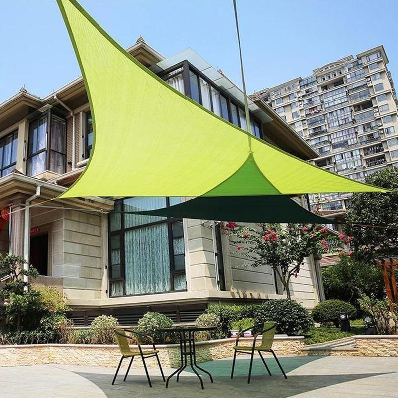 Triangular sunscreen canopy