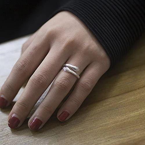 Romantic Couple Hug Hands Ring