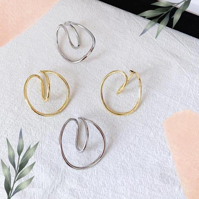 MINIMALIST GEOMETRIC EARRINGS