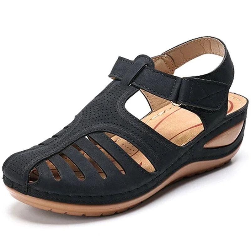 Summer leather sandals