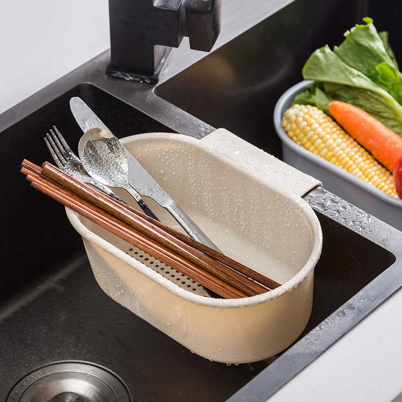 Hangable sink draining basket